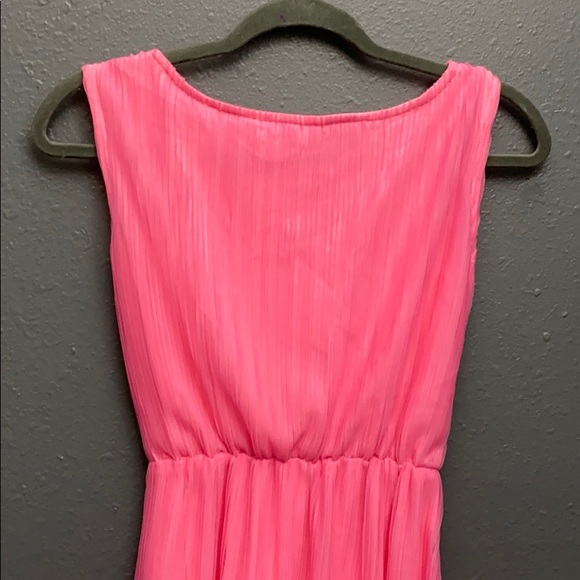 PINK DRESS - Picture 3 of 3